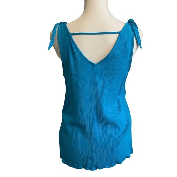A.N.A Turquoise Blue Tie Knot Sleeveless Top - Picture 2 of 5